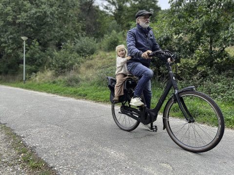 Opa met kleinkind